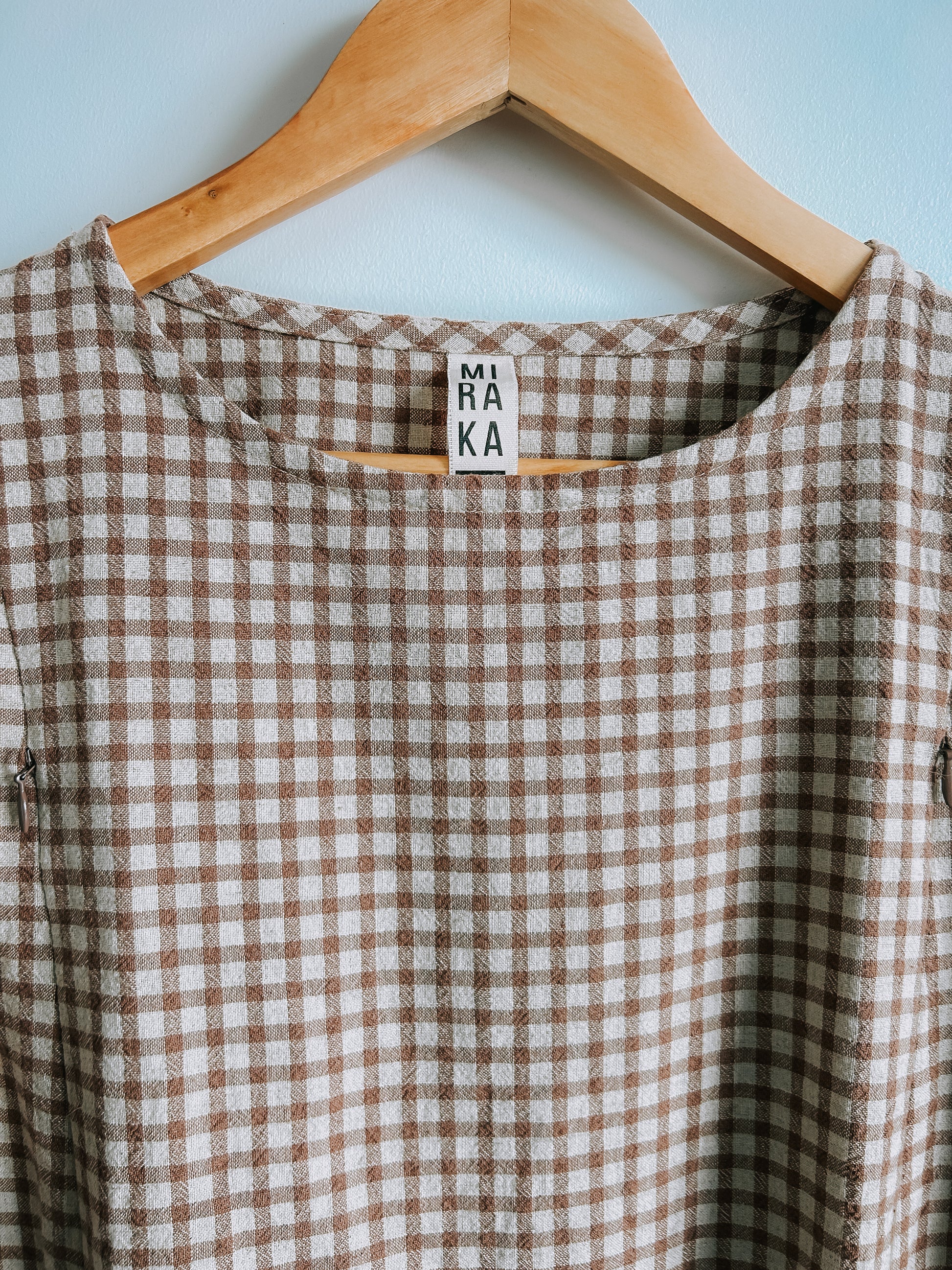 Mira Nursing Dress in cotton linen gingham – breastfeeding friendly dress with discreet zippers, designed in New Zealand
